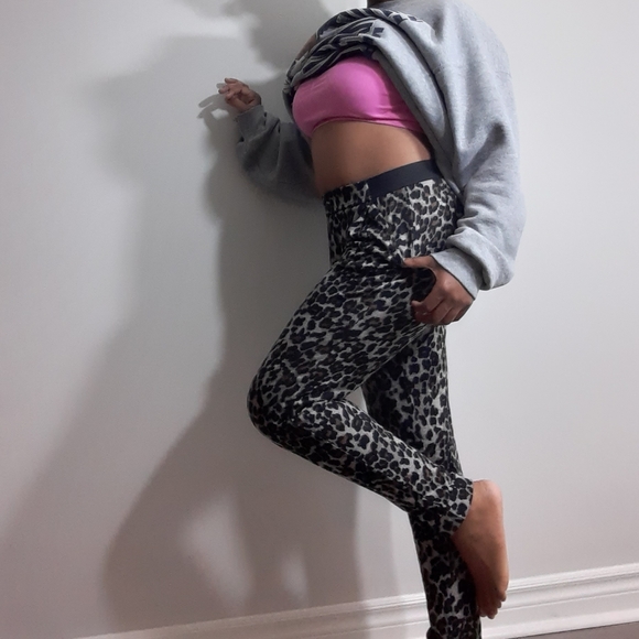 Leopard print pants - Picture 5 of 11